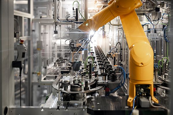 Schaeffler AG: Schaeffler Special Machinery è il partner di sistema prescelto quando si tratta di soluzioni innovative per la produzione del futuro Schaeffler AG: Schaeffler Special Machinery è il partner di sistema prescelto quando si tratta di soluzioni innovative per la produzione del futuro