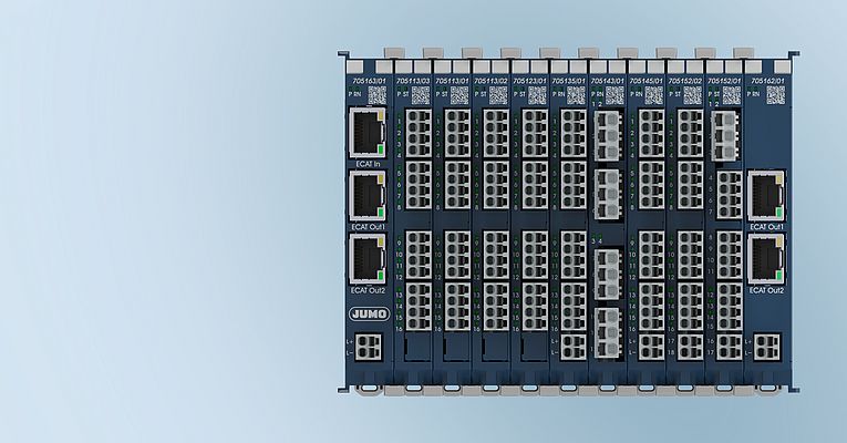 Das Automatisierungssystem JUMO variTRON ist die zentrale Schaltstelle für die Steuerung und Überwachung aller Messgrößen undermöglicht die Integration sämtlicher Sensoren und Aktoren. Bild: JUMO Das Automatisierungssystem JUMO variTRON ist die zentrale Schaltstelle für die Steuerung und Überwachung aller Messgrößen undermöglicht die Integration sämtlicher Sensoren und Aktoren. Bild: JUMO