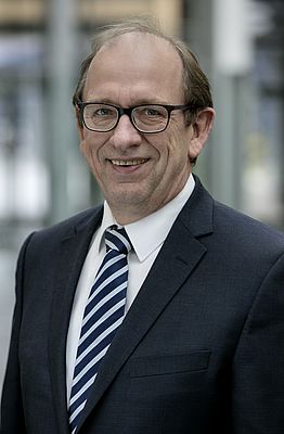 Josef Wolf, Leiter Fachgebiet Oszilloskope, Rohde & Schwarz