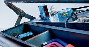 LED-Lichtschranken mit zuverlässiger Detektion schwieriger Materialien LED-Lichtschranken mit zuverlässiger Detektion schwieriger Materialien