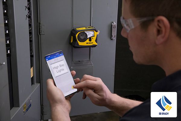 Brady Express Labels App: Etiketten einfach mit dem Smartphone erstellen und drucken Brady Express Labels App: Etiketten einfach mit dem Smartphone erstellen und drucken