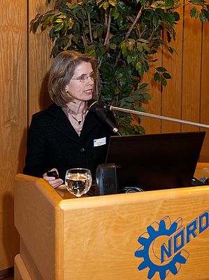 Nord Drivesystems erzielt Umsatzrekord von 337 Mio. Euro im Geschäftsjahr 2010 Nord Drivesystems erzielt Umsatzrekord von 337 Mio. Euro im Geschäftsjahr 2010