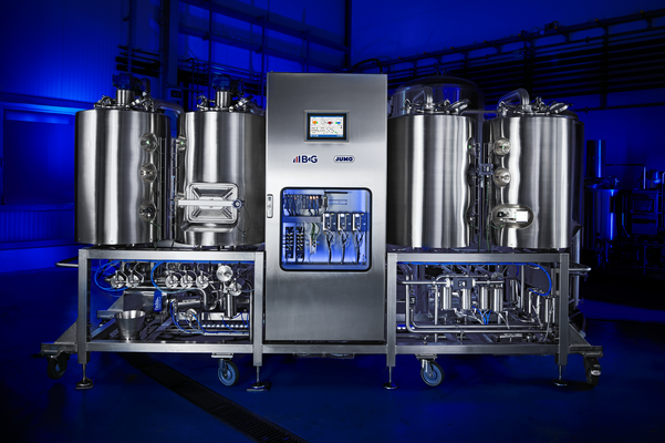 The compact brewing plant, equipped with JUMO products for process monitoring and control.