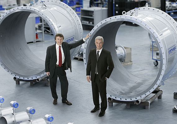 Krohne Board of Directors: Michael Dubbick (left) and Stephan Neuburger Krohne Board of Directors: Michael Dubbick (left) and Stephan Neuburger