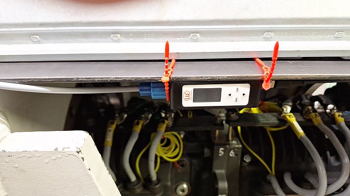 The optoCONTROL CLS1000 controller comprises of a compact transmitter and receiver unit with integrated signal evaluation. Picture: Micro Epsilon The optoCONTROL CLS1000 controller comprises of a compact transmitter and receiver unit with integrated signal evaluation. Picture: Micro Epsilon