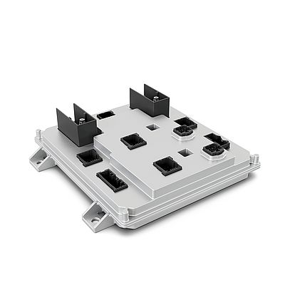 Lo Zone Controller centralizza i requisiti di connessione, controllo e alimentazione per tutti i dispositivi di controllo, i sensori e gli attuatori all'interno di una zona del veicolo Lo Zone Controller centralizza i requisiti di connessione, controllo e alimentazione per tutti i dispositivi di controllo, i sensori e gli attuatori all'interno di una zona del veicolo