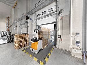 Transpallet elettrico autonomo Transpallet elettrico autonomo