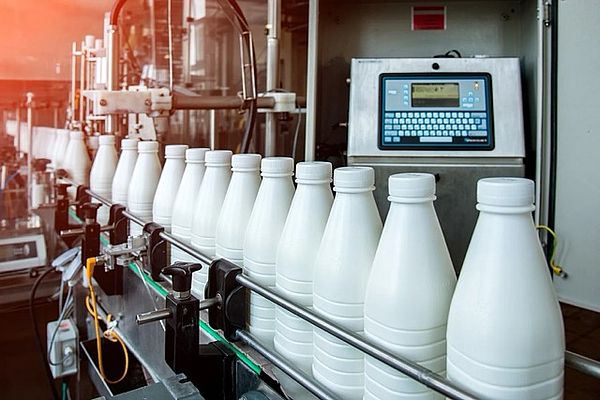 When an issue escapes the line in food and beverage production, the consequences move fast. When an issue escapes the line in food and beverage production, the consequences move fast.