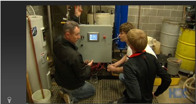 High school students continue to expand biodiesel program with the help of Unitronics Vision570