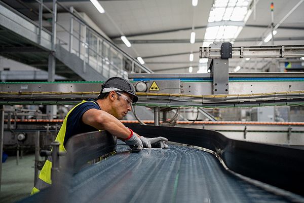 Les évaluations des actifs critiques constituent un pilier central des Premium Services de Regal Rexnord, portant sur des machines individuelles cruciales. Les évaluations des actifs critiques constituent un pilier central des Premium Services de Regal Rexnord, portant sur des machines individuelles cruciales.