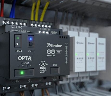 Des relais connectés pour les applications de contrôle, de surveillance et de maintenance prédictive
