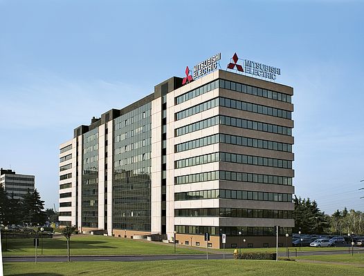 La divisione “Meccatronica”  è diventata “Mechatronics CNC Division"