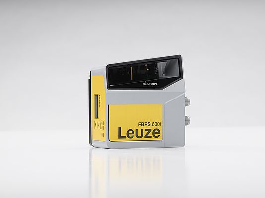 L’unità Leuze può essere collegata direttamente alla scheda safety di un convertitore di frequenza, tramite due interfacce SSI