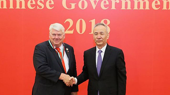 Jørgen Mads Clausen è stato insignito del prestigioso Premio dell’Amicizia del Governo Cinese dal Vice Premier Cinese Liu He, durante una cerimonia presso la Grande Sala del Popolo a Pechino