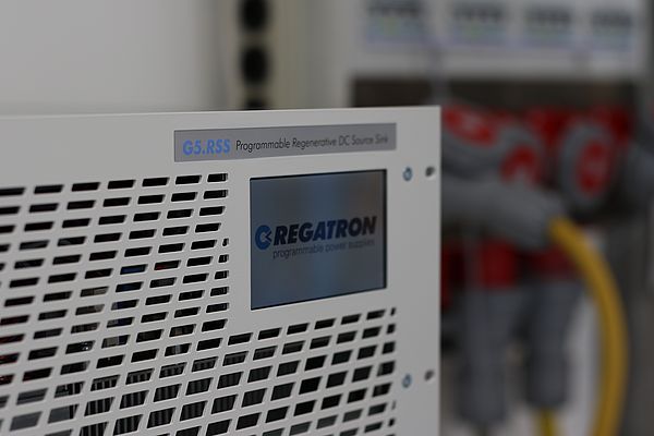 Un simulatore Regatron G5