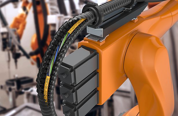 I cavi chainflex IO-Link sono stati appositamente progettati per l'utilizzo in torsione nei robot e per le massime sollecitazioni in catena portacavi