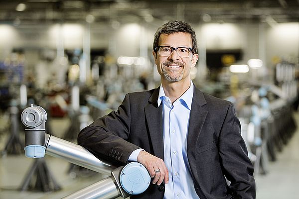 Helmut Schmid, Geschäftsführer der Universal Robots (Germany) GmbH