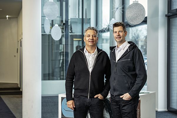 Christian Lutz (links) und Jodok Batlogg - Gründer von Crate.io.