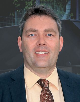 Jürgen Roland ist Geschäftsführer bei ACE Stoßdämpfer in Langenfeld/Rheinland.