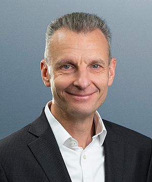 Staffelstabübergabe bei Panduit