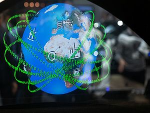 Die Integration der Plattformen in die reale Welt