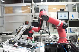Elektronikindustrie setzt auf kollaborative Robotik