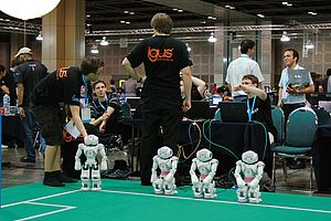 Roboter-Fußball: WM-Erfolg für deutsches Team