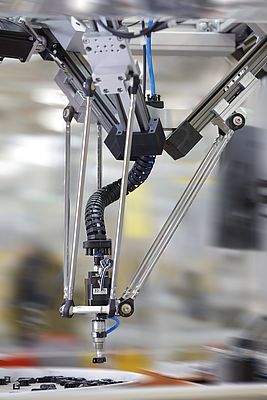 Delta Roboter als einfach montiertes Komplettpaket