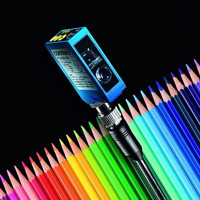 Contrinex hat neue Farbsensoren im Programm, die in der Industrie sowohl zur optischen Kontrolle als auch für Sortierprozesse eingesetzt werden können.