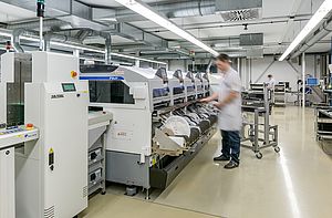 LÜTZE Gruppe wird Teil der Amphenol Corporation