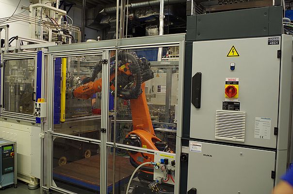 In seinen Produktionsanlagen setzt Swoboda auf moderne Automatisierungstechnik. Bildverarbeitung ist dabei in vielen Prüfstationen ein fester Bestandteil zur Qualitätskontrolle.