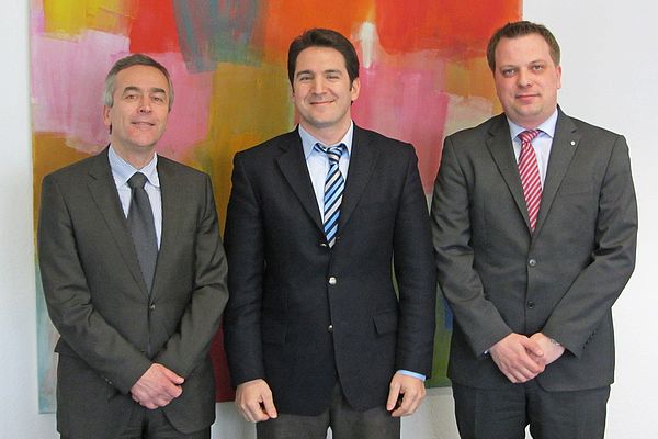 Stefan Euchner (Geschäftsführender Gesellschafter), Oguz Bayrak (Geschäftsführer Euchner Türkei), Ralf Bachner (Export Sales Manager)