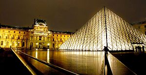Toshiba LED Aydınlatma ile Louvre Müzesini Aydınlatıyor