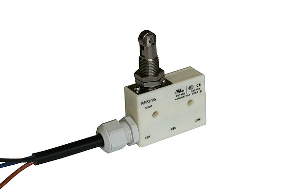 IP68 sealed micro switch MP215 with potted cable for 15A