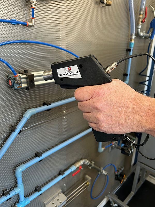 Ultrasonic Leak Detector