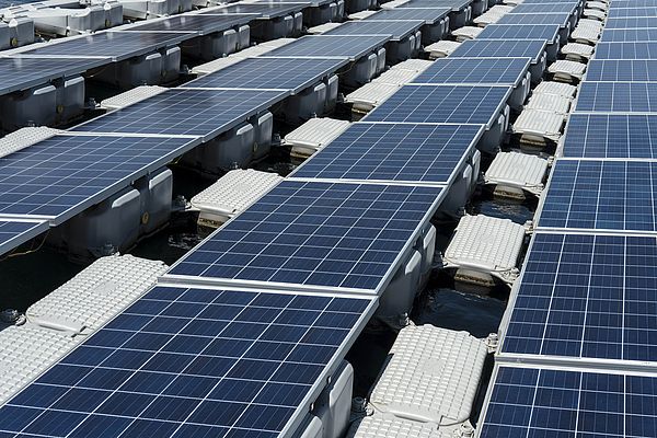 Global Downturn for Solar Clean Energy Investments
