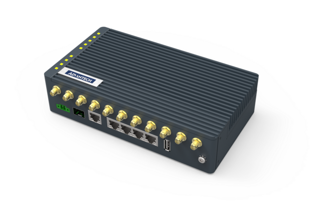 Advantech's new ICR-4453 Ultra-High-Speed 5G New Radio Router
