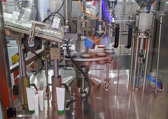 Liquid filling machines increase productivity with motion control solution