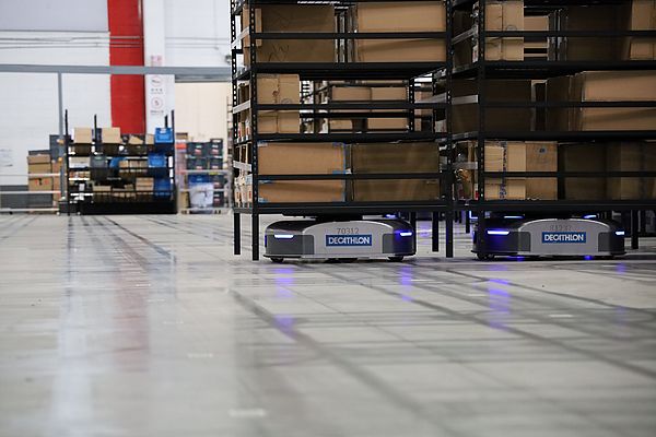 The Rising Prominence of Smart Automation in Warehouses