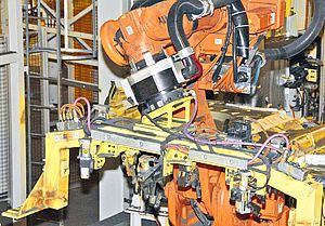 Robot Accessories Contribute to Reliable Production of Car Bodies