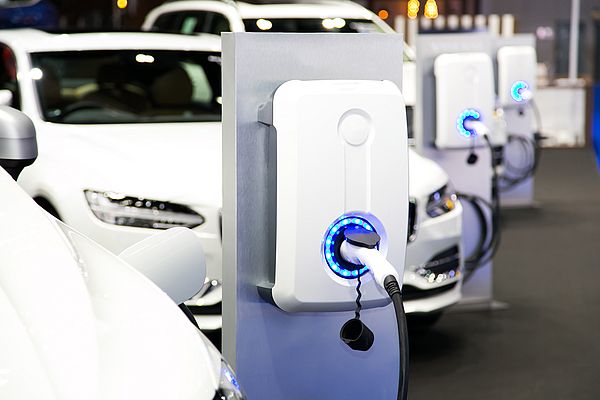 Exploring Advancements in Electric Vehicles and Charging in 2020