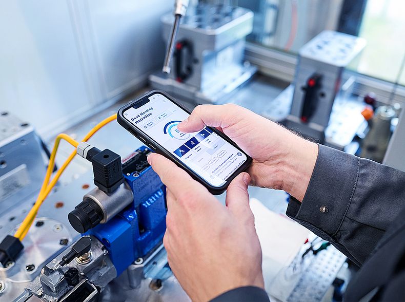 Digital Toolbox for More Efficient Service and Maintenance in Hydraulics