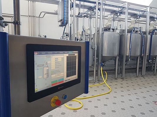 I PLC uniscono tradizione e innovazione: ecco come un’azienda lattiero-casearia ha ampliato la propria produzione artigianale