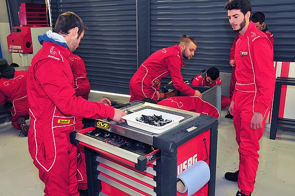 Usag rinnova la partnership con la Motorsport Technical School