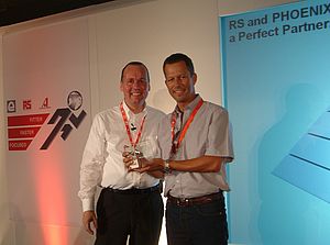 RS Components premiata da Phoenix Contact come miglior distributore per il 2009