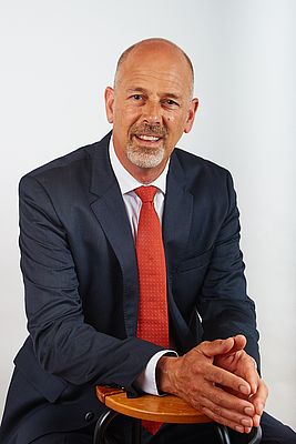 Ian Dent, Director – Sales & Marketing – Europe di The Timken Company