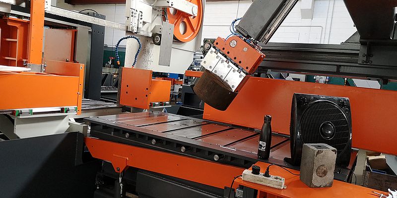 Nell’automazione del processo produttivo, l’azienda è stata supportata da ISTech, che da oltre 25 anni fornisce impianti innovativi per il taglio metalli