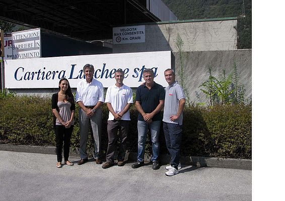 Il team di collaboratori presso lo stabilimento di Cartiera Lucchese