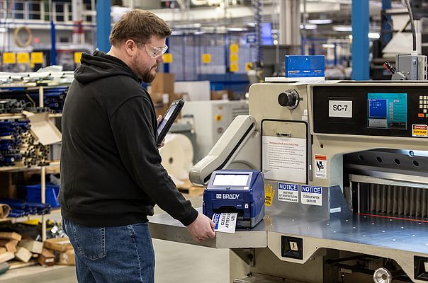 BradyPrinter i4311: Stampa di etichette industriali senza cavi