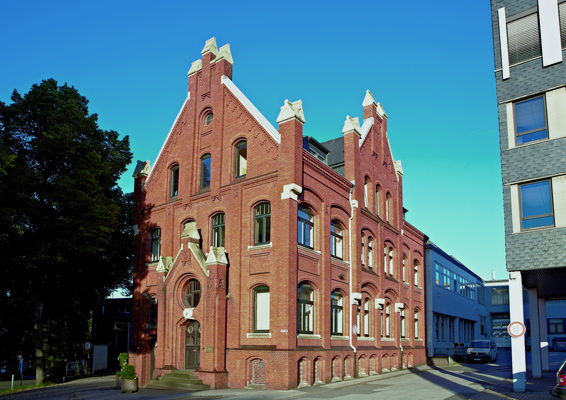 La facciata dello storico edificio Kontor, a Wuppertal, oggi sede della nuova Show Room Stahlwille